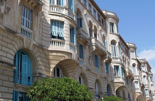LOVELY DUPLEX IN A PALACE