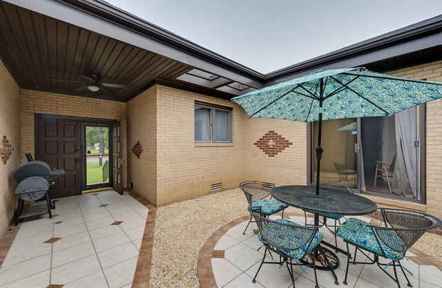 Lovely Goldsboro Home w/Yard & Grill!