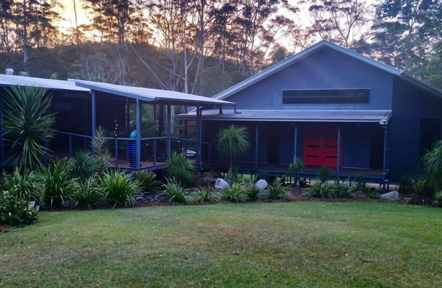Lucas Parklands - Tranquil retreat direct access to 'Great Walk' and Lake Baroon