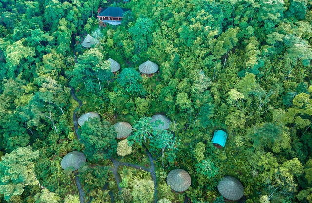 Luna Lodge