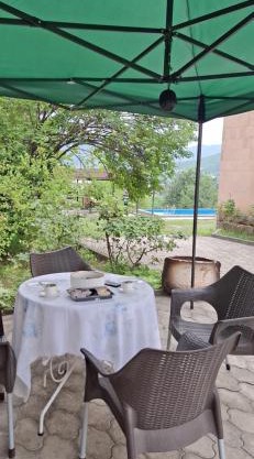 Luse Guest House