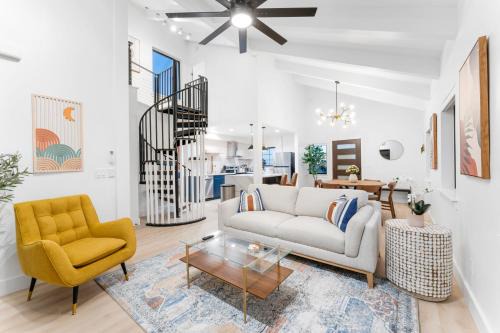 Luxe Desert Retreat - Near Grand Canyon South Rim