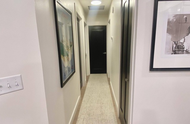 Luxurious 2-Bedroom Condo in Centerville Furnished by Ralph Lauren