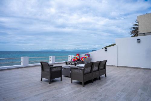 Luxurious Beachfront Villa Playa Blanca