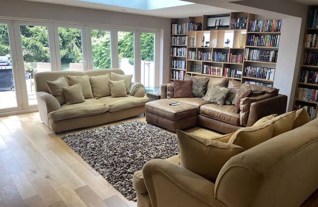 Luxurious home in the centre of leafy Binfield