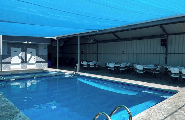 Luxurious Private-Pool Resort with Full Kitchen and Loungers