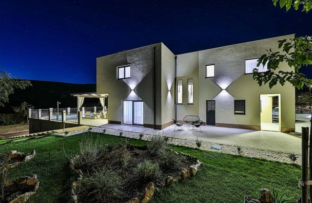 Luxurious Sanctuary Villa Primorski Dolac with Pool - Three Bedroom Villa with Pool