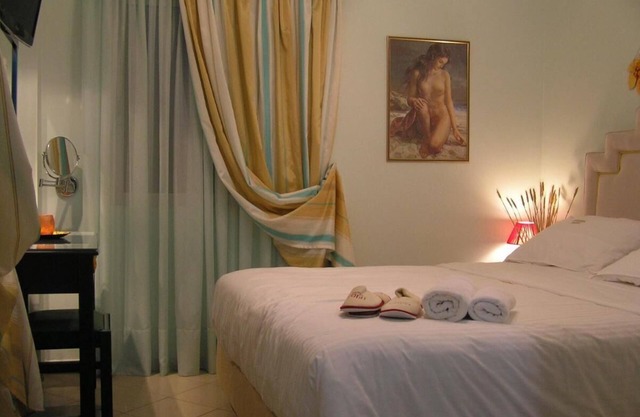 Luxurious Suite seafront Kalo Nero Beach