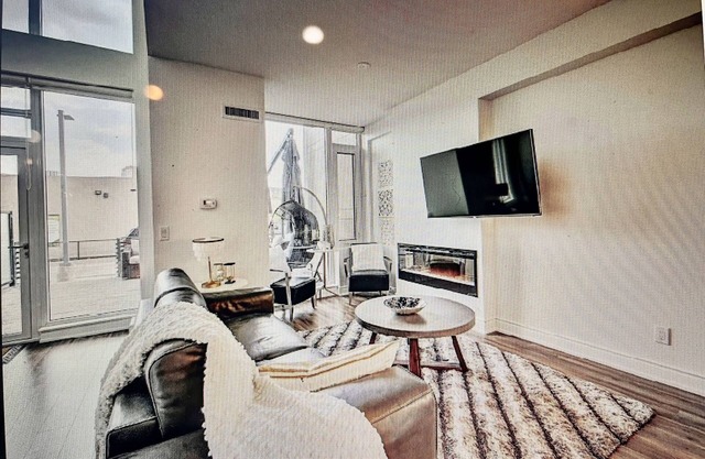 Luxury 2 Bedroom Family Size Condo