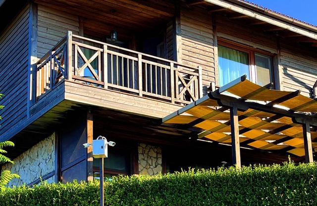Luxury and panoramic seaside villa on a rocky coast at the Black Sea!