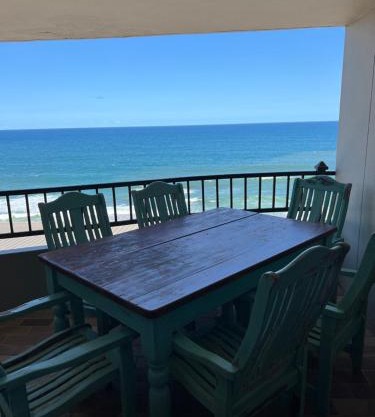 Luxury beach 2 bedroom apartment-46 Blue Largo