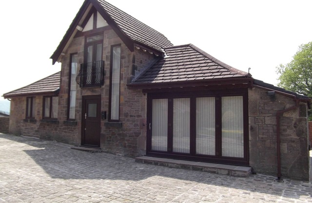 Luxury Converted Barn Cottage in the Peak District