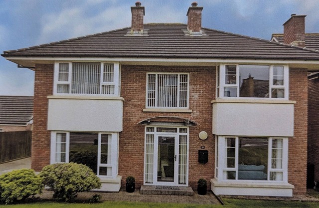 Luxury, family friendly (sleeps 7) house close to Bangor town centre