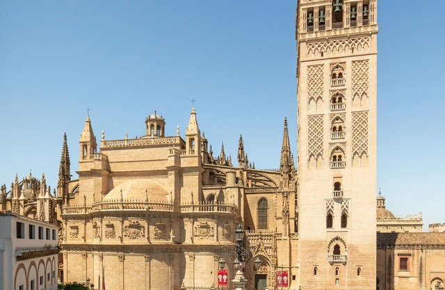 Luxury flat at the foot of the Cathedral