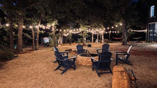 Luxury Retreat On 316 Acres In The Heart Of Texas