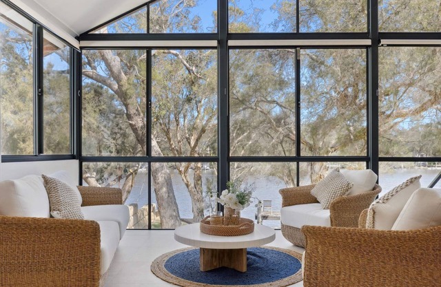 Luxury Riverside Escape with Private Jetty