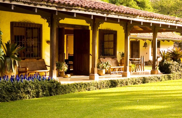 Luxury Tropical Nature Surrounded Retreat