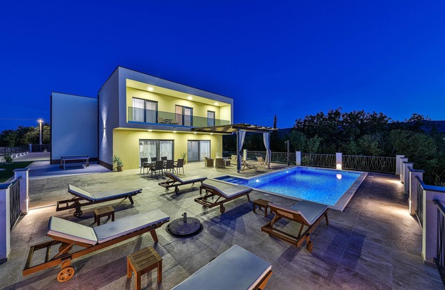 Luxury Vila Elena