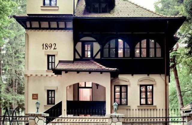 Luxury Villa 'Emina'
