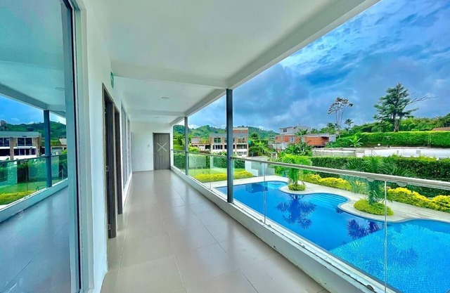 Luxury villa in the middle of nature Santagueda