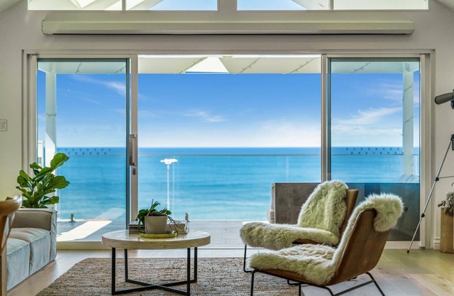 Luxury Villas Tamarama Surf View (Walk to Beach)