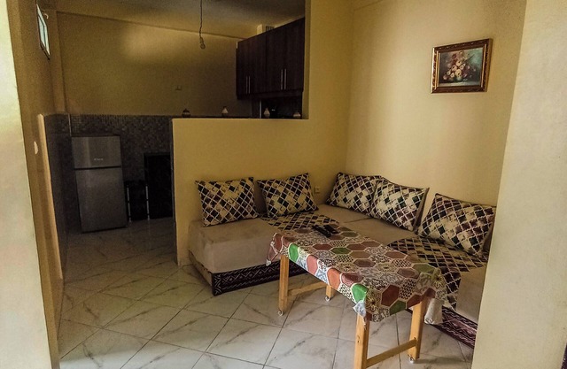 LWH FLAT 2: Cosy Apartment