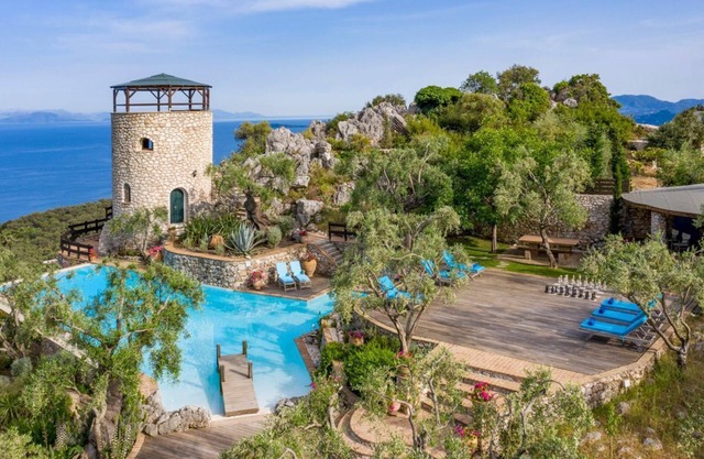 Magic Rocks - Five Bedroom Villa, Sleeps 10