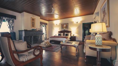 Magpie Lodge