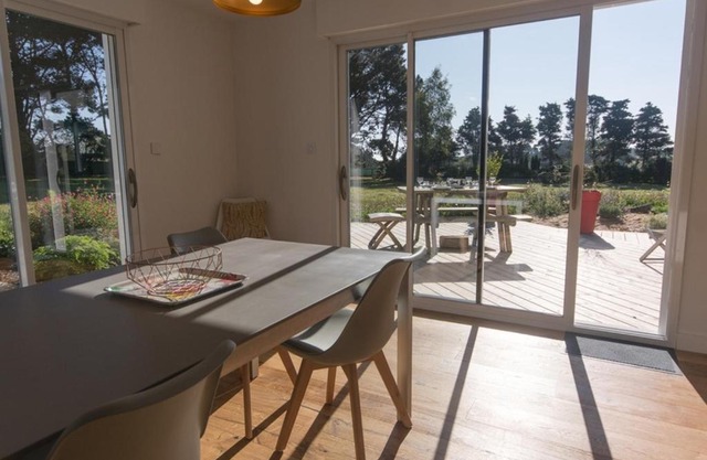 Maison contemporaine indépendante, proche plage et centre-ville, 4*, animaux acceptés, avec WIFI - FR-1-418-124