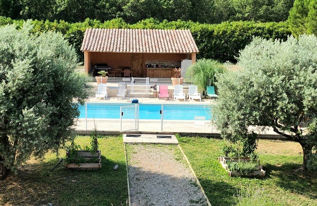 Maison D'été Avec Piscine au Coeur des Lavandes