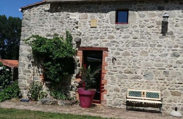 Maison de Caractère en Pierre du XVI ème Siècle