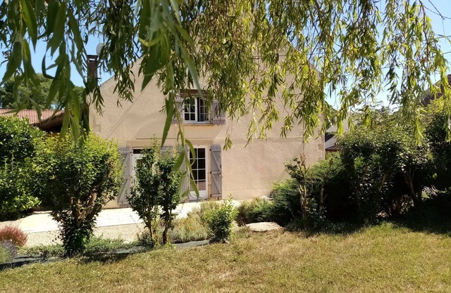 Maison de Charme au Milieu D'un bel Espace Arboré