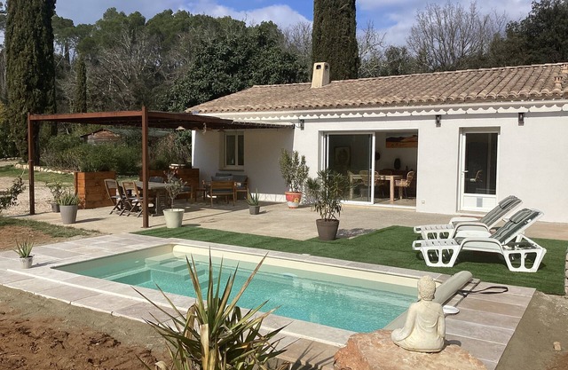 Maison de Plain Pied, à la Campagne, Avec Accès Rivière, à 7 Minutes de Lorgues