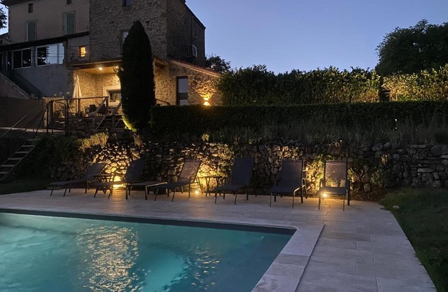Maison de village avec terrain et piscine dans le Parc Régional du Haut Languedoc