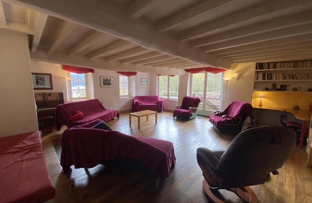 Maison située au Val de Baubère, petite vallée à coté du village de Seix