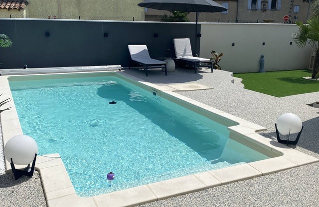 Maison villa moderne piscine Avignon