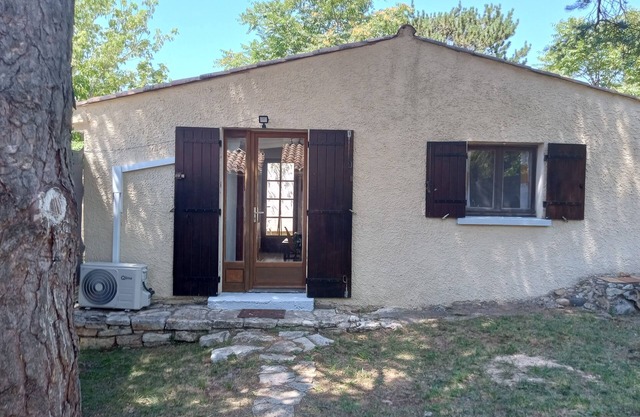 Maisonnette Rustique