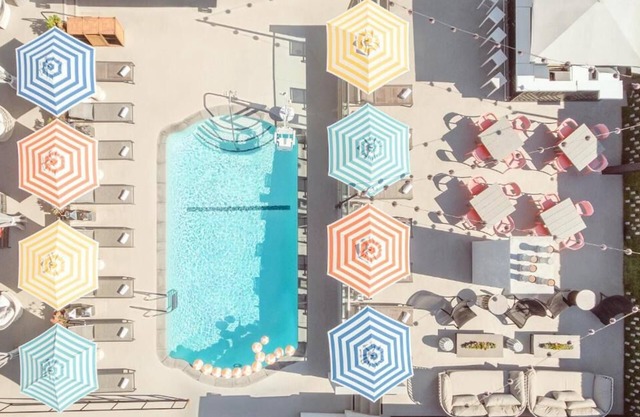 Make Your Trip More Enjoyable! Rooftop Pool, Onsite Parking, Pet-friendly