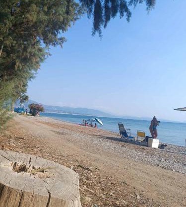 Makineia Sea Side House