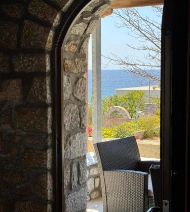 Mani Sea View Beachfront House