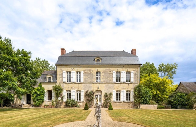 Manoir Des Arts - Five Bedroom Villa, Sleeps 10