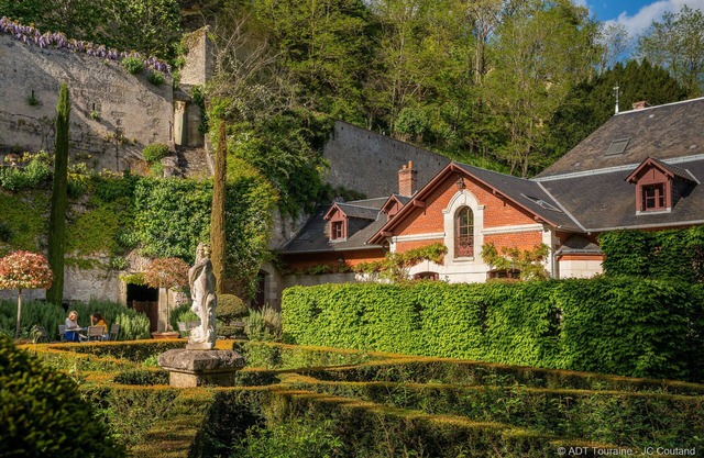 MANOIR DES BASSES RIVIERES