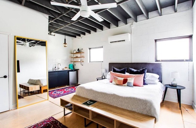 Market #6 · Stellar Suites | Ruby King Suite in NuLu | Bikes