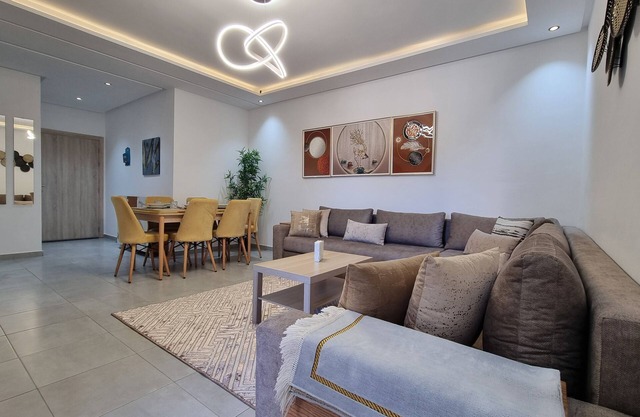 Martil - Luxury, Swimming pools, Beach 2min, Seaside residence closed