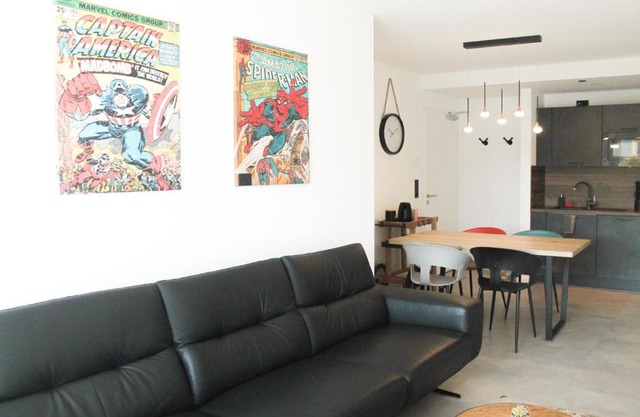 Marvel-Apartment - für Freunde & Familien, stadtnah, Parkplatz, E-Ladestation, Gitterbox für Fahrräder, Fitnessstudio, digitale Gästemappe mit Restaurant- und Unternehmenstipps