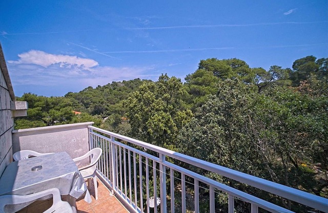 Matana Pomena - A5 Two-Bedroom Apartment with Terrace