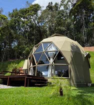 Mauka Cabanas