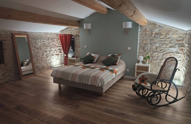 Mazet Entièrement Rénové Avec SPA Privatif au Pied des Cévennes