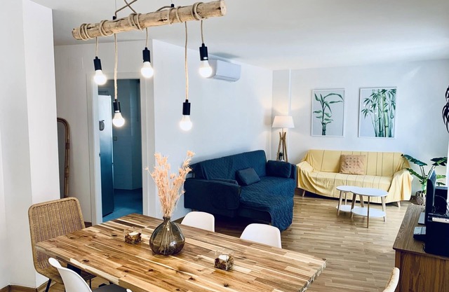 Mediterranean apartment centrally located 500m beach