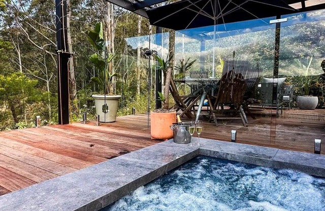 Mike's Kangaroo Valley. A relaxing private cabin surrounded by beautiful nature.